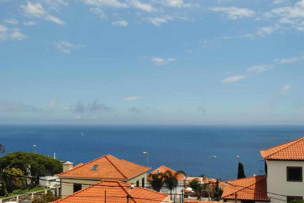 Vila Rosa - Renovated House Overlooking The Sea Hotell Funchal  Exteriör bild
